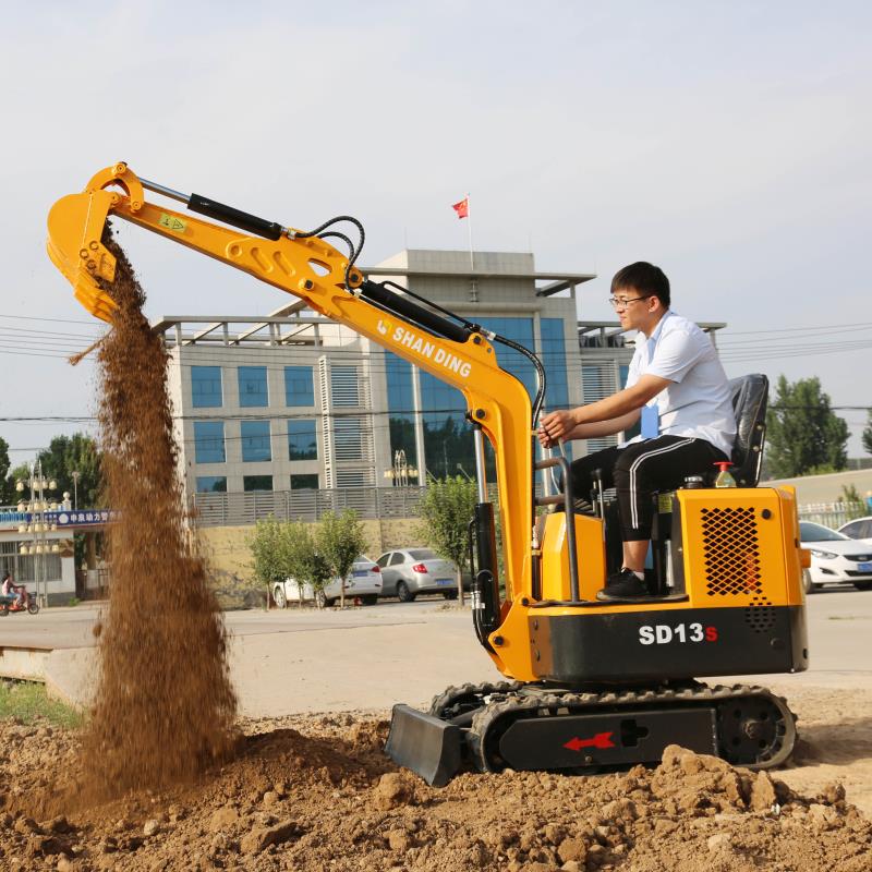贵州通用多功能小型挖掘机SD13S挖掘机价格图片