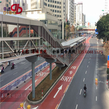 广西南宁BRT纯铝板天桥,铝合金集成墙面,防火幕墙铝单板