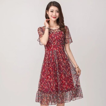 武漢派大碼女裝卡蘭迪品牌折扣女裝批發(fā)尾貨庫存貨源