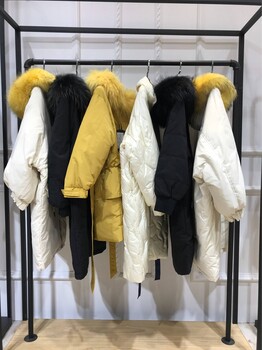 北京品牌女裝貨源尾貨批發(fā)市場蘇州塵色成年服裝尾貨批發(fā)