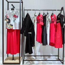 慧之芳秋冬装运动品牌折扣网站深圳女装尾货库存批发衣百汇服装批发城图片