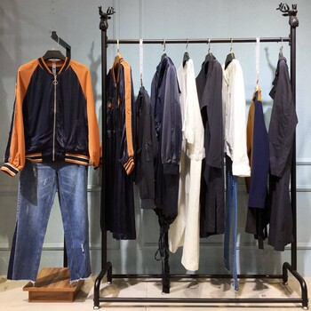 招商加盟吧六元韓版服裝新生兒衣服品牌處理庫存服裝