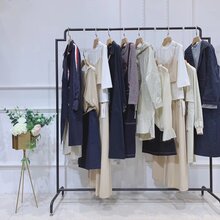 艺之蝶19秋冬女装白族服装广州服装厂家直销批发广州女装品牌图片