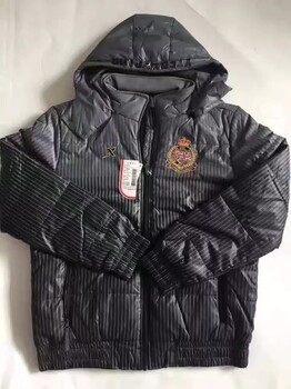 株洲找便宜品牌尾货服装批发市场来世通服饰