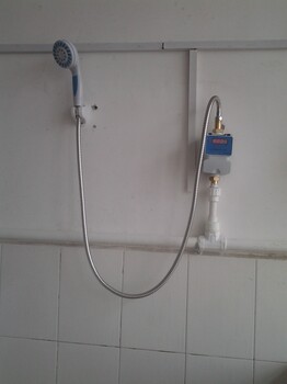 校园IC卡收费机公共澡堂扣费计量系统一体式洗浴控水系统