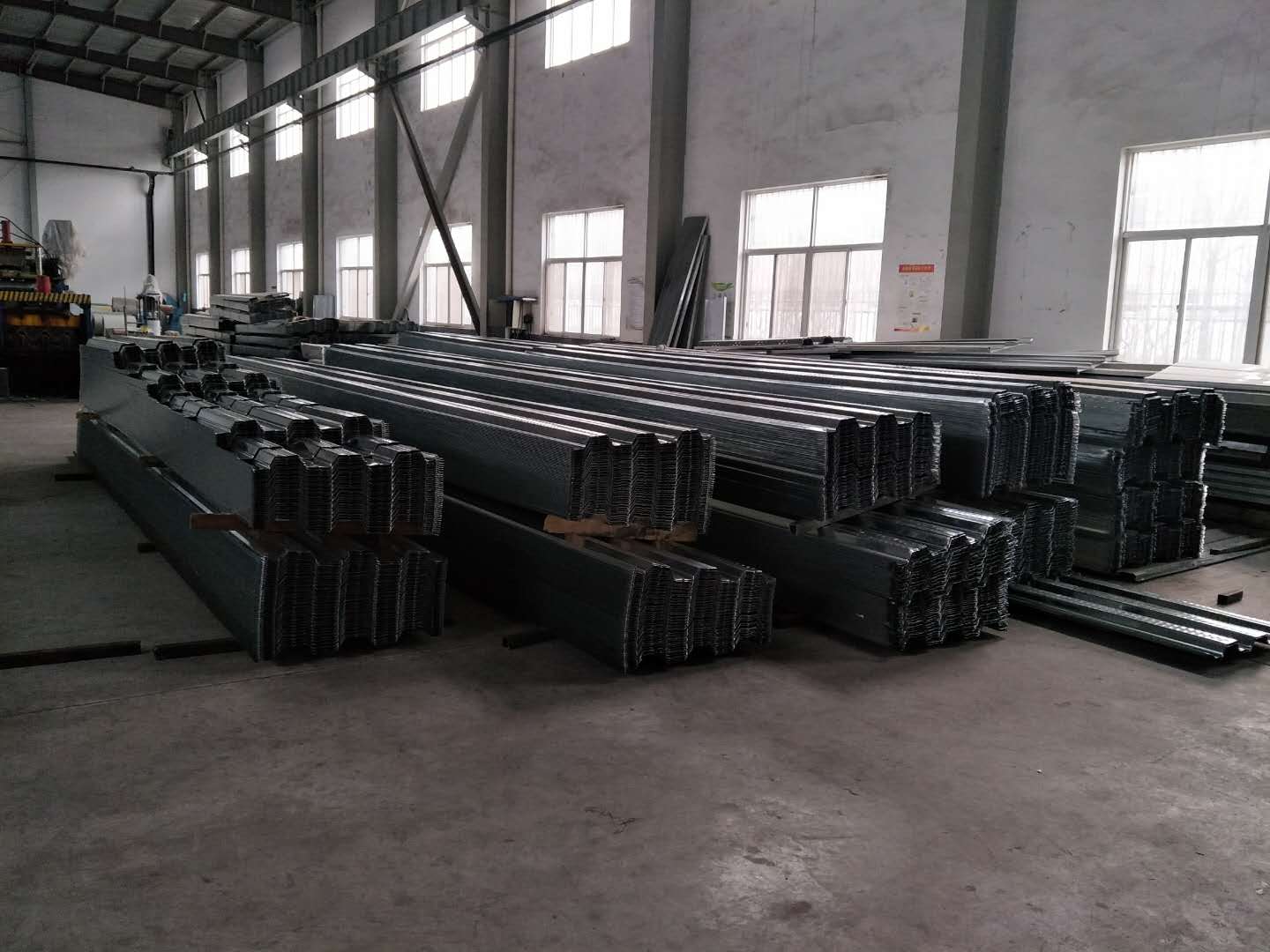 黄南藏族自治州YXB65-220-660闭口型楼承板厂家