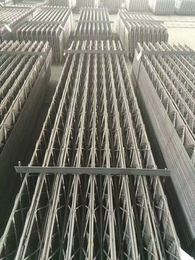 宁夏回族自治区固原YXB65-220-660压型钢板厂家