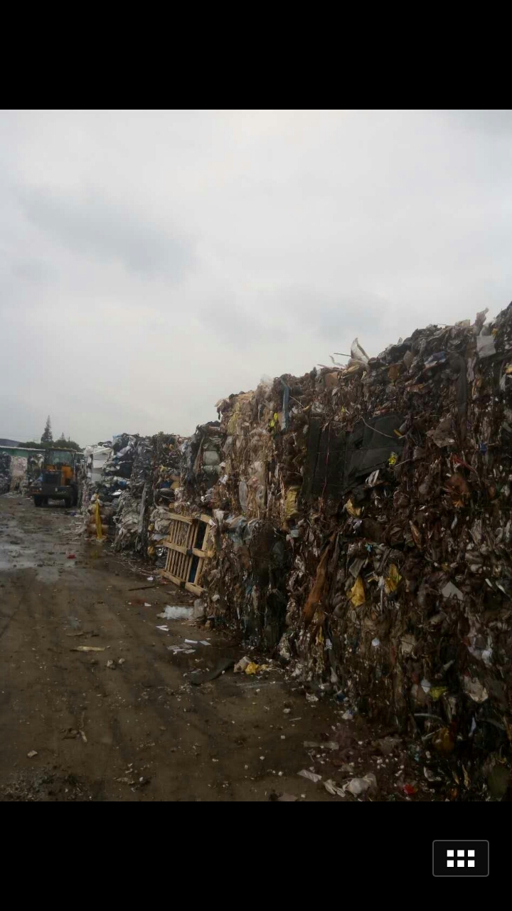 工业垃圾、固体垃圾、陶瓷废料、垃圾焚烧炉渣、工业污泥无害化处理、、清运道路货物运输废旧物品的回收机械设备.