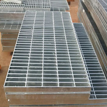 热镀锌钢格板价格优惠厂家生产钢格板