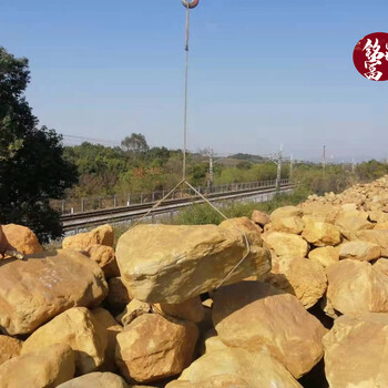 自有矿山开采黄蜡石原产地-自然景观石假山黄蜡石-吨位石可定制