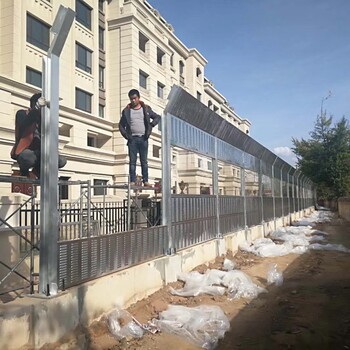 上海廠家聲屏障上海鐵路公路隔音屏pc聲屏障廠家小區(qū)隔音廠家