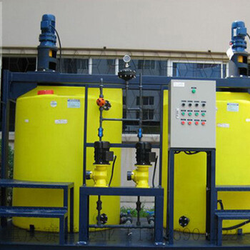 贵州铜仁1000升水处理加药箱价格PE加药箱水处理加药搅拌桶厂家