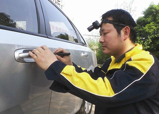 梨园路汽车开锁电话、梨园路开汽车锁电话