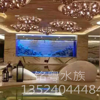 徐州玻璃工廠承接大型生態(tài)超白玻璃景觀水族箱魚缸工程