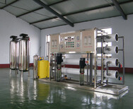 宁夏厂家生产纯净水设备、桶装水设备、矿泉水机器，反渗透设备等图片0