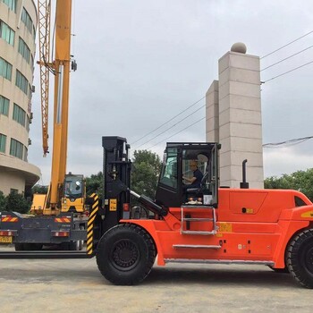25噸叉車產(chǎn)地集裝箱25噸叉車廠家地址