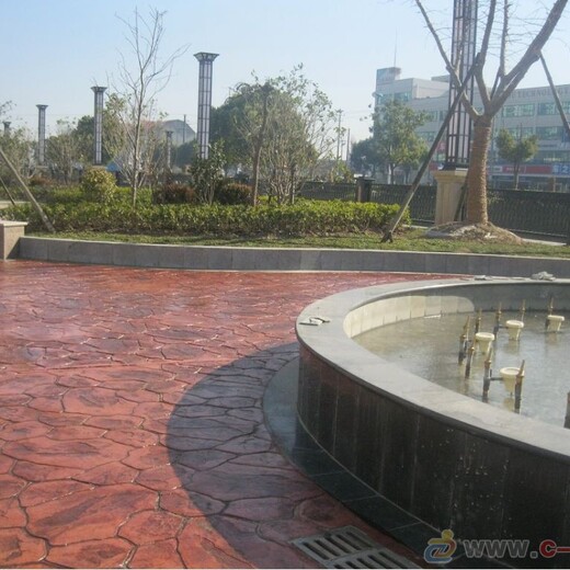 苏州生态彩色透水混凝土地坪·海绵型城市透水路面材料供应