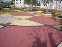 广西桂林透水路面铺装、彩色透水混凝土厂家图片4