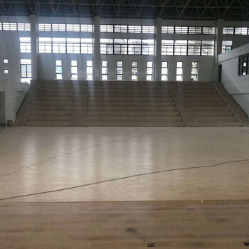 河南郑州篮球运动木地板厂家批发，胜枫施工团队安装