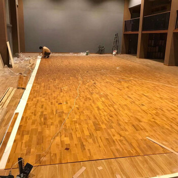 江苏常州室内羽毛球木地板安装，胜枫运动木地板厂家