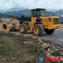 兴山区冲击碾压路机冲击式压路机多少钱图片