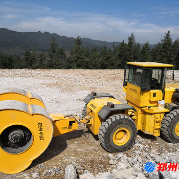 凉山州三边形冲击压路机冲击压路机冲击式压路机厂家供应