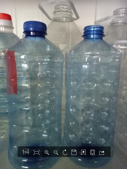 焦作2L汽车玻璃水瓶价格、鹤壁玻璃水瓶子、三门峡玻璃水瓶销售