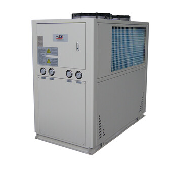 昆山工業(yè)冷水機(jī)廠家，10匹風(fēng)冷式冷水機(jī)