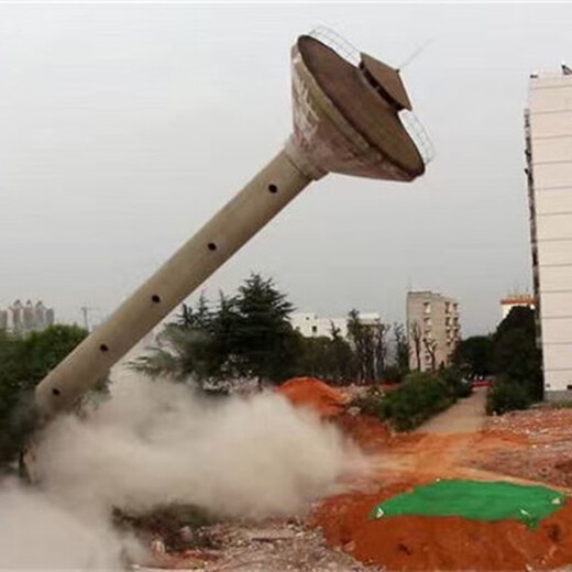 人工拆除混凝土烟囱公司怎么做（郑州）