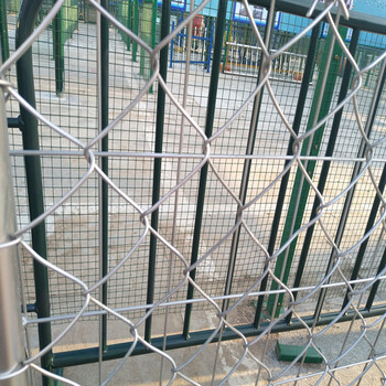 羽毛球场护栏网，PVC浸塑体育护栏