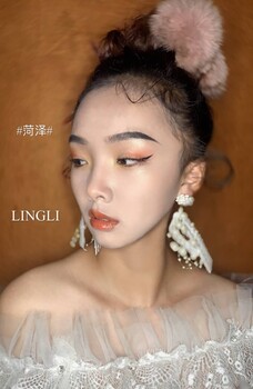 化妝培訓(xùn)班學(xué)校菏澤化妝培訓(xùn)班學(xué)校菏澤化妝學(xué)校