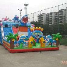 公园水上步行球，儿童充气滑滑梯价格