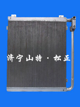 PC210LC-8挖掘机散热器多车型散热器