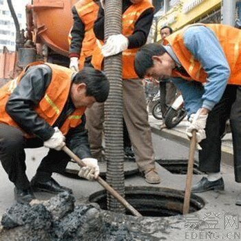 武汉抽粪电话、东西湖抽粪抽泥浆、清掏化粪池、武汉全市有点