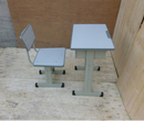 厂家直销精品钢木课桌椅图片