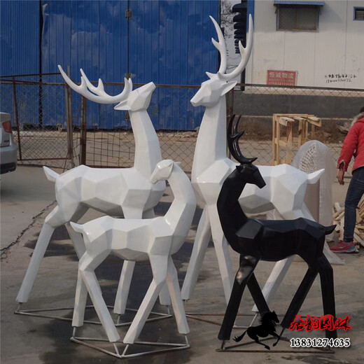 玻璃鋼幾何鹿雕塑抽象鹿雕塑制作廠家