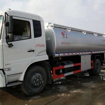 便宜出售5吨8吨10吨油罐车加油车价格优惠品质证保-5万