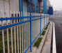 海南项目部围墙护栏中铁蓝白色锌钢栏杆铁栅栏