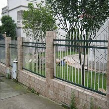 珠海社区锌钢栏杆采购香洲公园锌钢护栏安装金湾小学锌钢栅栏图片