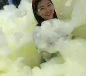 泡沫机泡泡机雪花机真人娃娃机出租