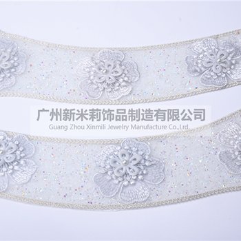 服裝假領(lǐng)衣領(lǐng)批發(fā)白色簡(jiǎn)約刺繡繡花衣領(lǐng)背膠繡花領(lǐng)子