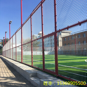 双夹丝笼式足球场围网安装步骤