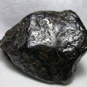 内蒙古铁陨石鉴定出手拍卖公司