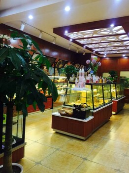 2017年烘焙行業(yè)發(fā)展前景展望，安特魯烘焙受到消費(fèi)者的一致喜愛(ài)