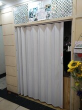 重慶PVC折疊門，商鋪折疊門，磁吸軟門簾，透明空調軟門簾圖片