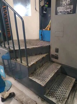 天津鱷魚嘴防滑板