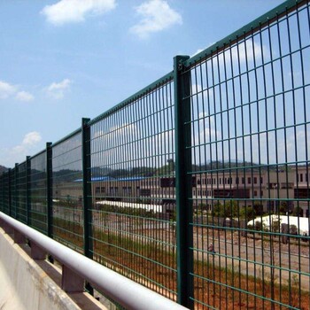 宁波生产护栏网,双边护栏网