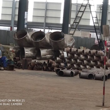 大口径弯头价格大口径3pe防腐厂家法兰价格沧州市海威钢管