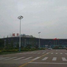 供应机场道路灯LED照明节能路灯图片