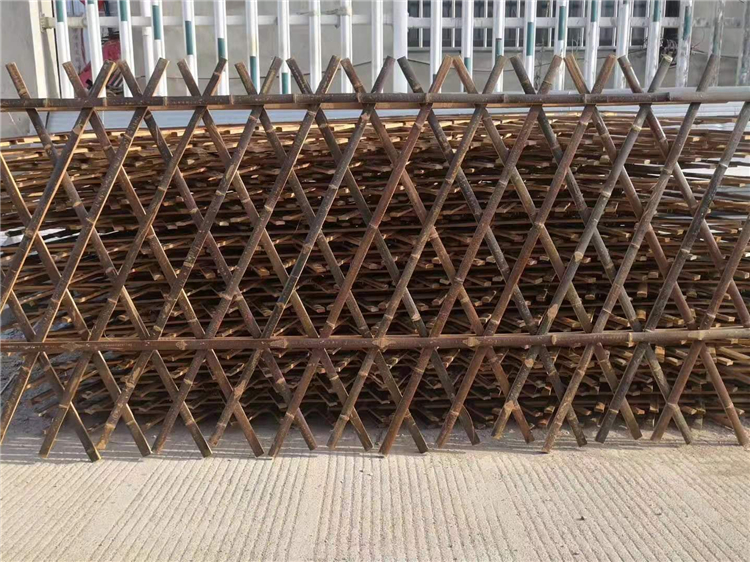 吉安吉安竹篱笆碳化竹护栏塑钢护栏pvc护栏竹园艺